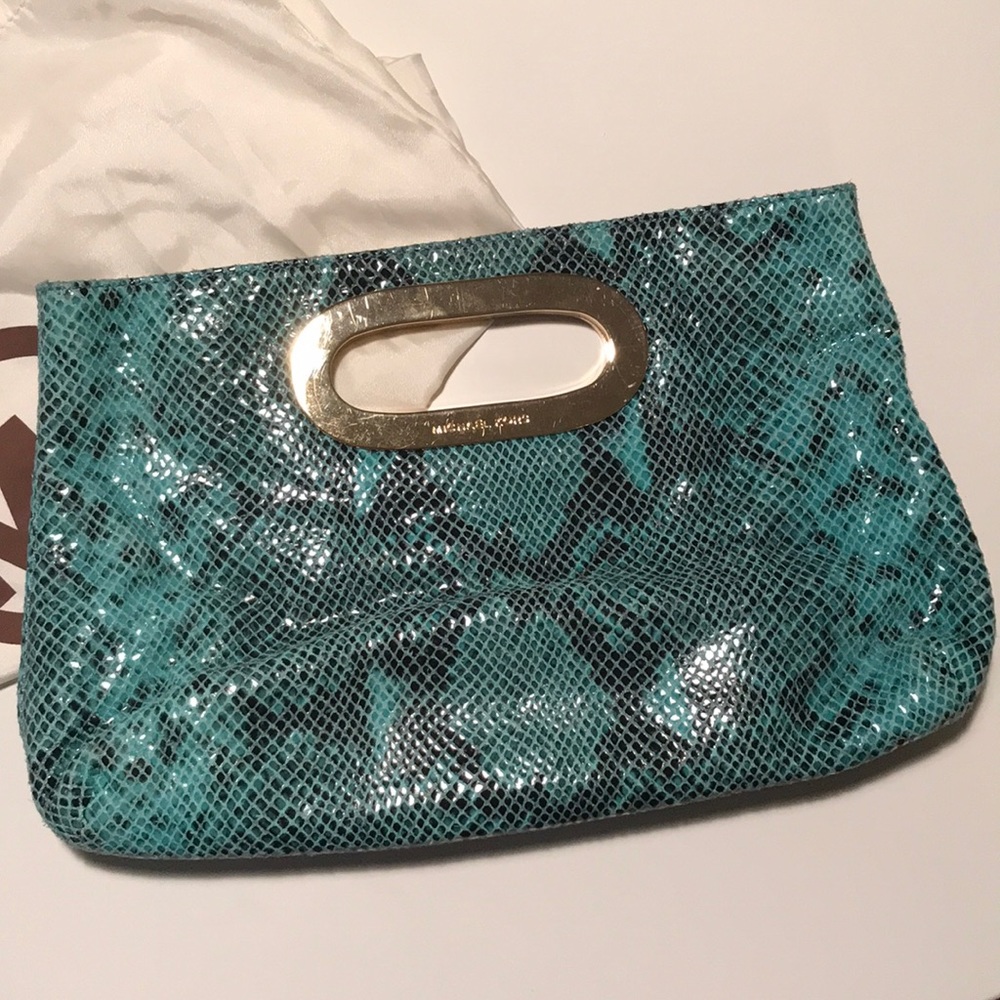 LAST CALL FOR  MICHAEL KORS clutch